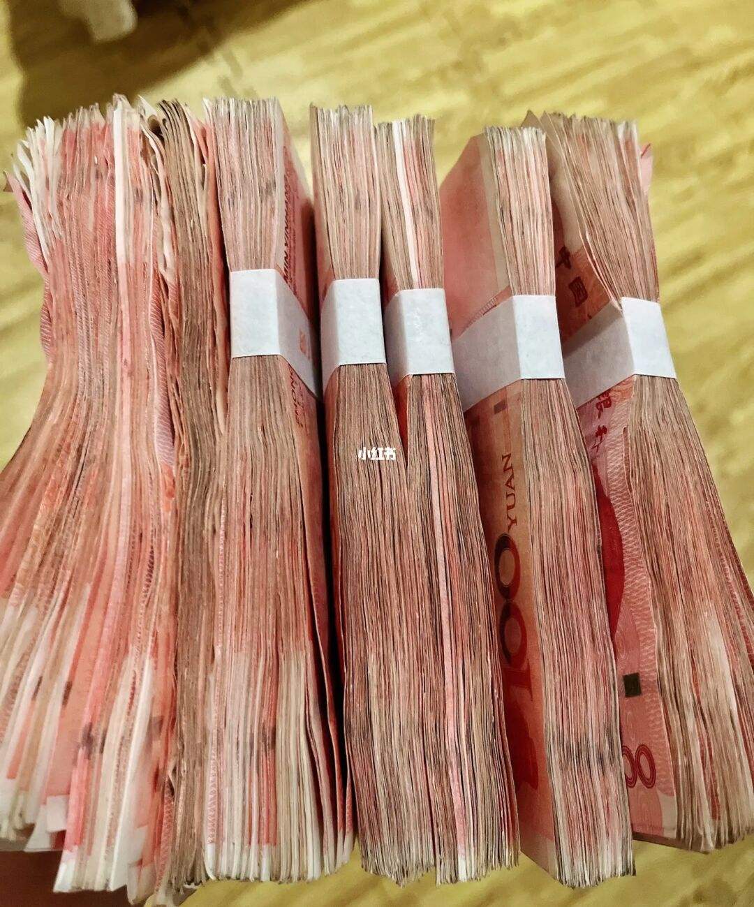 1299r人民币多少钱(1299人民币等于多少美金)
